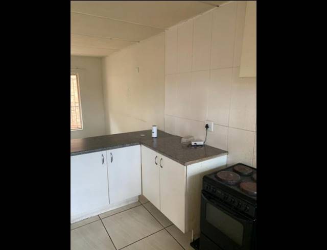 2 BEDROOM PROPERTY TO RENT IN ELSBURG
